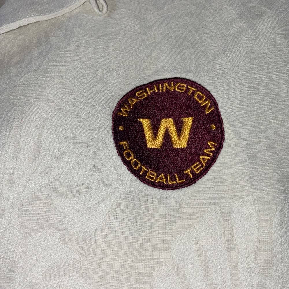 Tommy Bahama Washington Football Team Silk Blend Camp Shirt Cream Mens Large - Picture 5 of 15